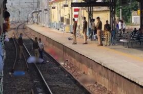 चुनार स्टेशन पर हादसा1