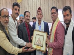 नेपाली पत्रकारों का स्वागत