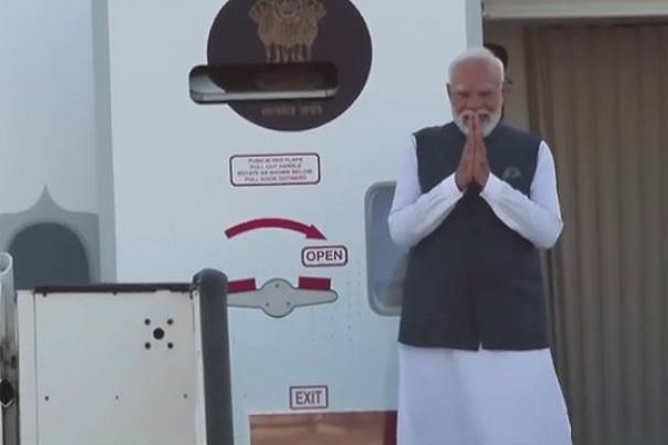 ‘G-20 लीडर्स’ शिखर सम्मेलन में भागीदारी के बाद पीएम मोदी स्वदेश रवाना