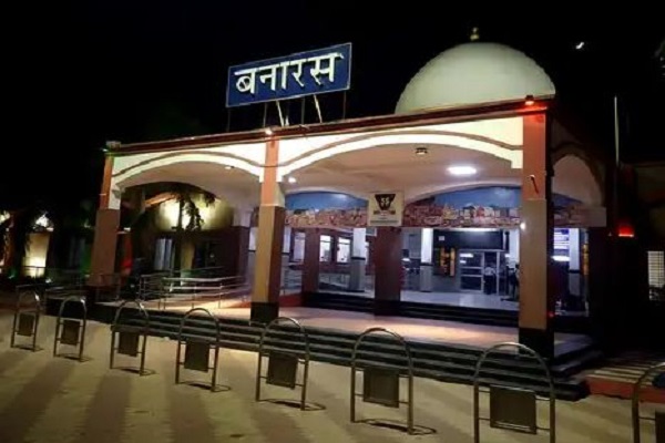 बनारस रेलवे स्टेशन को मिला नया अल्फाबेटिकल स्टेशन कोड – BNRS, एक दिसम्बर से होगा प्रभावी