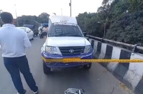 बेंगलुरु में सात करोड़ की लूट