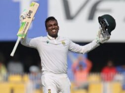 मुथुसामी ने ठोका सैकड़ा