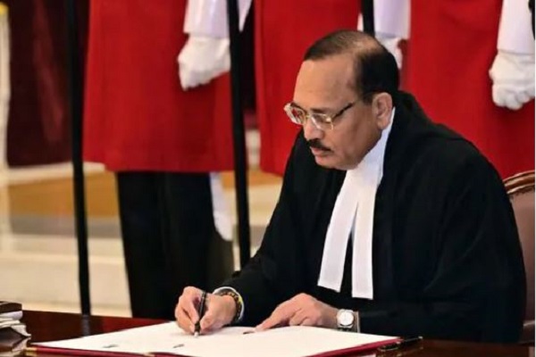 CJI सूर्यकांत की सख्त टिप्पणी – ‘कुछ भी करें, हमें जाति के आधार पर समाज को नहीं बांटना चाहिए’