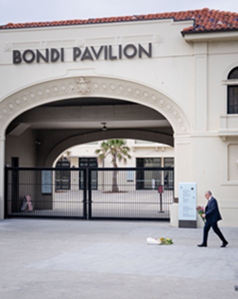 ऑस्ट्रेलिया गोलीबारी : सिडनी बॉन्डी बीच पर गोलीबारी में मरने वालों की संख्या बढ़कर 16 हुई, पांच की हालत बेहद गंभीर