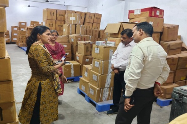 एक्शन में योगी सरकार : कोडीन कफ सिरप का गैर-चिकित्सीय उपयोग सिद्ध, जांच के घेरे में 700 करोड़ से अधिक की संदिग्ध आपूर्ति