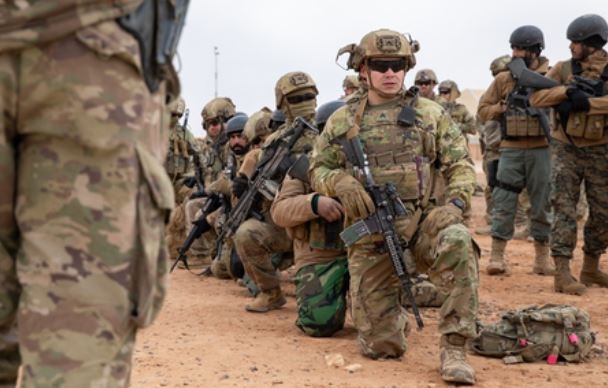 ISIS के हमले में दो अमेरिकी सैनिकों समेत तीन की मौत, राष्ट्रपति ट्रंप ने दी कार्रवाई की चेतावनी