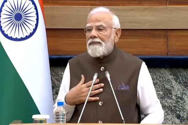 इथियोपियाई संसद में पीएम मोदी का भव्य स्वागत, बोले – ‘शेरों की धरती पर आकर गर्व महसूस हो रहा’