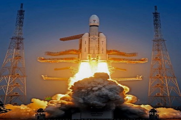 ISRO की एक और ऐतिहासिक उपलब्धि : LVM3-M6 रॉकेट से दुनिया का सबसे भारी सैटेलाइट ब्लूबर्ड ब्लॉक-2 मिशन लॉन्च
