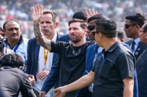 कोलकाता में मेसी