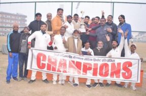 चैम्पियन पराड़कर एकादश1