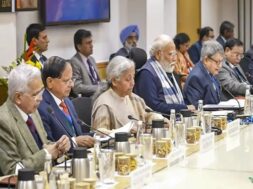 पीएम मोदी की नीति आयोग में बैठक