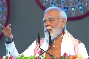 पीएम मोदी गुवाहाटी में