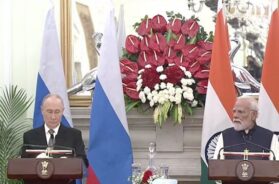 पुतिन व पीएम मोदी