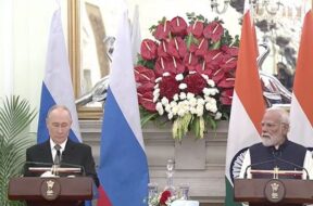 पुतिन व पीएम मोदी