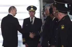 पुतिन स्वदेश रवाना