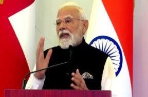 भारत-ओमान बिजनेस समिट को संबोधित करते पीएम मोदी