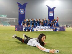 भारतीय महिलाओं का क्लीन स्वीप1