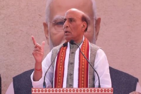 राजनाथ सिंह का दावा : पं. नेहरू सरकारी पैसे से बाबरी मस्जिद बनवाना चाहते थे, सरदार पटेल के आगे उनकी नहीं चल पाई