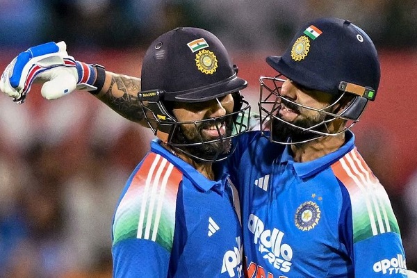 ICC वनडे रैंकिंग में भारतीयों का दबदबा : रोहित शीर्ष पर बरकरार, कोहली दूसरे स्थान पर पहुंचे