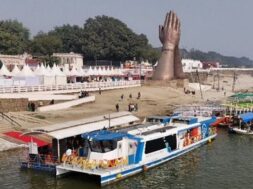 वाराणसी में हाइड्रोजन चालित जलयान की शुभारंभ2