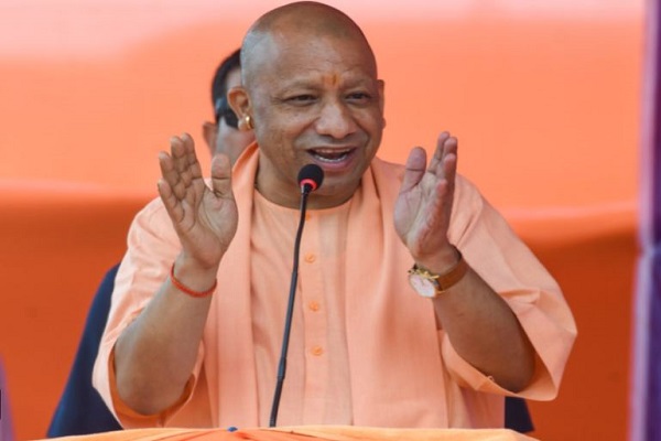 कोडीन कफ सिरप केस : सीएम योगी ने किया अखिलेश पर तगड़ा प्रहार, कहा- सपा से जुड़े हैं पकड़े गए आरोपियों के तार