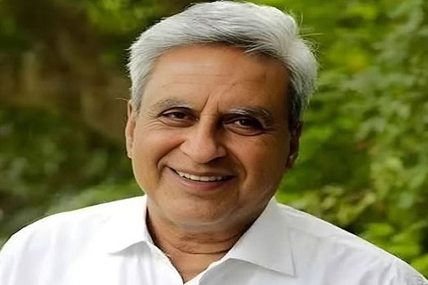 मेघालय के पूर्व राज्यपाल स्वराज कौशल का राजकीय सम्मान के साथ अंतिम संस्कार, सांसद बेटी बांसुरी स्वराज ने पिता को दी मुखाग्नि