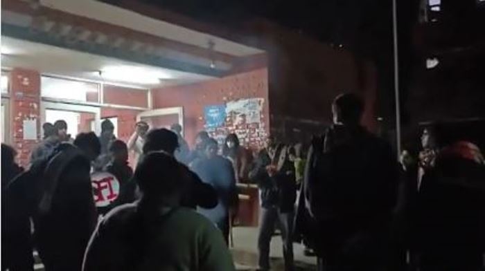 JNU में नारे लगे- मोदी-शाह की कब्र खुदेगी : शरजील-उमर के समर्थन में प्रदर्शन,BJP ने नारेबाजी को बताया शर्मनाक