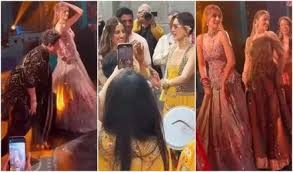 Nupur Sanon wedding : उदयपुर में बहन नूपुर सेनन की हल्दी और संगीत रस्म में जमकर नाचीं कृति सेनन