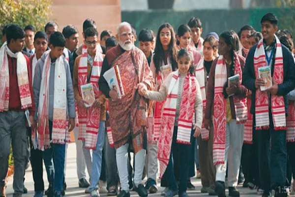 परीक्षा पे चर्चा : बोर्ड परीक्षाओं से पहले छात्रों के साथ प्रधानमंत्री मोदी ने किया संवाद, सवालों के दिये जवाब