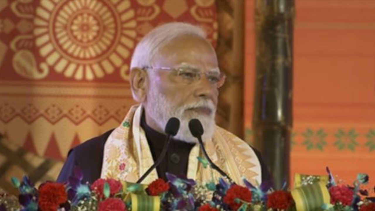 पीएम मोदी ने रखी काजीरंगा कॉरिडोर की नींव, कहा- असम की प्रगति से मजबूत हो रही भारत की ग्रोथ स्टोरी