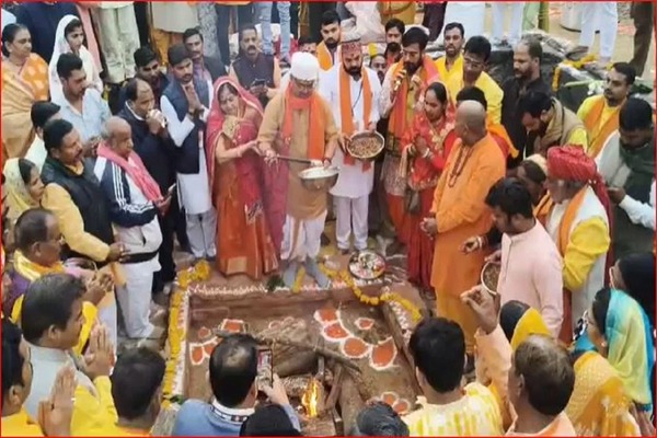 मध्य प्रदेश के धार में भारी सुरक्षा के बीच भोजशाला स्थल पर सरस्वती पूजा शुरू, दोपहर में होगी नमाज