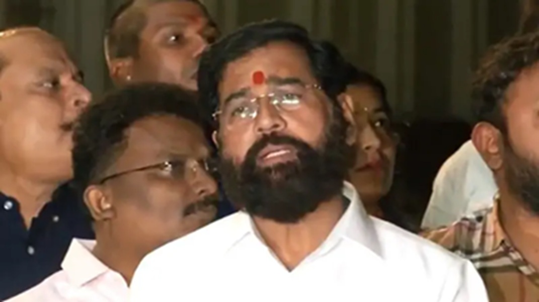 BMC मेयर पर सस्पेंस बरकरार : एकनाथ शिंदे ने नवनिर्वाचित पार्षदों से कहा- महायुति का ही होगा मुंबई का मेयर