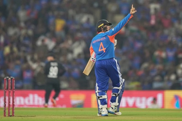 टी20 सीरीज : अभिषेक व रिंकू की विस्फोटक पारियों से टीम इंडिया को 1-0 की बढ़त, पहले मैच में न्यूजीलैंड 48 रनों से हारा