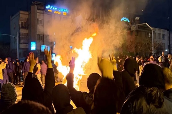 भारतीय दूतावास ने जारी की एडवाइजरी – भारतीय नागरिक तुरंत ईरान छोड़ें