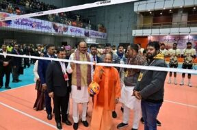 उद्घाटन अवसर पर सीएम योगी