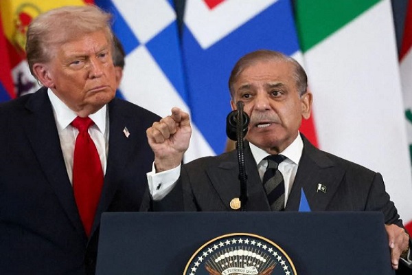 डोनाल्ड ट्रंप ने लॉन्च किया बोर्ड ऑफ पीस : पाकिस्तान बना सदस्य, लेकिन भारत ने बनाई दूरी