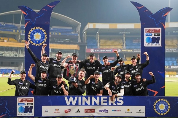 न्यूजीलैंड ने फिर रचा इतिहास, भारत में पहली बार जीती एक दिनी सीरीज, अंतिम मैच में टीम इंडिया 41 रनों से परास्त