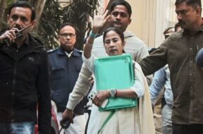 ममता बनर्जी1