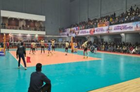 यूपी बनाम ओडिशा पुरुष