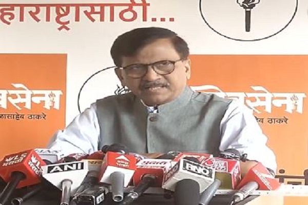 संजय राउत का सनसनीखेज दावा- शिंदे के नेतृत्व वाली शिवसेना के कई पार्षद मुंबई में नहीं चाहते भाजपा का मेयर