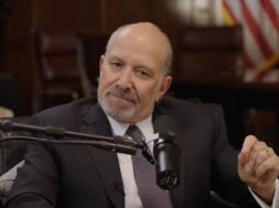 हावर्ड लुटनिक