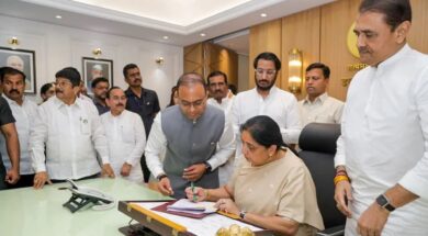 सुनेत्रा पवार