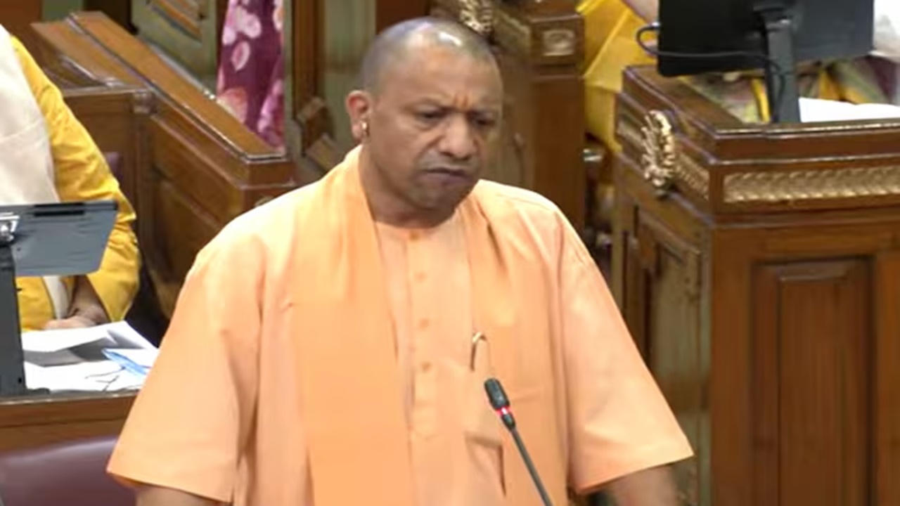 यूपी बजट सत्र : सीएम योगी बोले- सार्थक चर्चा लोकतंत्र की ताकत, UP ने बदली अपनी पहचान