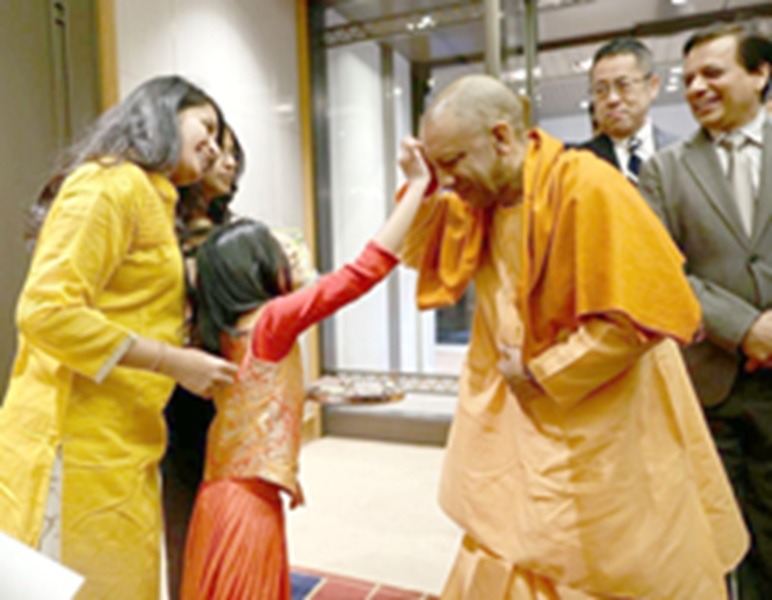 CM Yogi Japan Visit : दो दिन के आधिकारिक दौरे पर जापान पहुंचे मुख्यमंत्री योगी, टोक्यो में जोरदार स्वागत