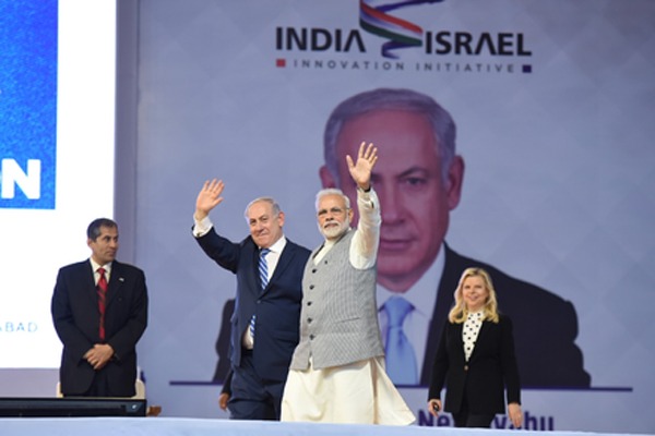 प्रधानमंत्री मोदी के इजराइल दौरे पर ‘द यरूशलम पोस्ट’ ने फ्रंट पेज पर लिखा, ‘दो प्राचीन राष्ट्रों ने एक नया अध्याय शुरू किया’