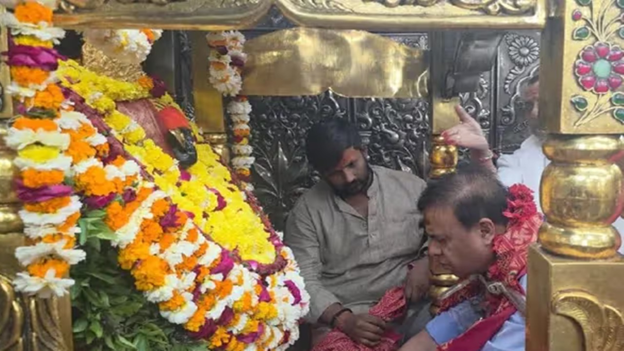 असम के मुख्यमंत्री सरमा ने मां विंध्यवासिनी के दरबार में लगाई हाजिरी, राहुल गांधी के बयानों को बताया अलोकतांत्रिक