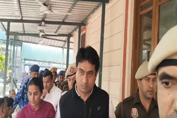 AI समिट में ‘शर्टलेस प्रोटेस्ट’ मामले में यूथ कांग्रेस के अध्यक्ष उदय भानु गिरफ्तार, अब तक 8 आरोपी हिरासत में