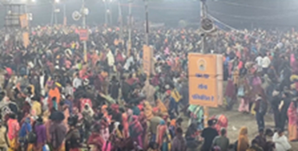 माघी पूर्णिमा 2026 : गंगा घाटों पर उमड़ा आस्था का सैलाब, श्रद्धालु लगा रहे पवित्र डुबकी