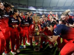 आरसीबी डब्ल्यू चैम्पियन