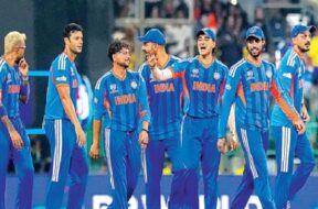 जीत के बाद भारतीय टीम